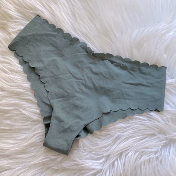 Victoria’s Secret sage green scalloped cheeky panty - Picture 1 of 4